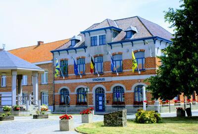 Stadhuis Mesen