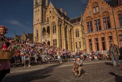 Deze kleine rakker trok tijdens de Hoppestoet in 2017 nog alle aandacht naar zich toe, maar zal dat dit jaar niet kunnen. © Michael Depestele