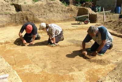 Grafveld, Archeologen van de Vlaamse overheid, Broechem, Merovingische grafveld i