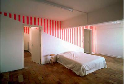 Daniel Buren, Le Décor et son double, Raas van Gaverestraat, Gent 1986, Herbert Foundation