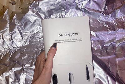 Merle Vorwald, DAUERGLOSS prototype, Quittungsblock, 2022, Foto: Merle Vorwald 