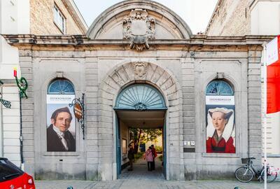 Groeningemuseum buitenzicht