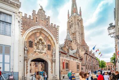 O-L-V-Kerk Museum buitenzicht