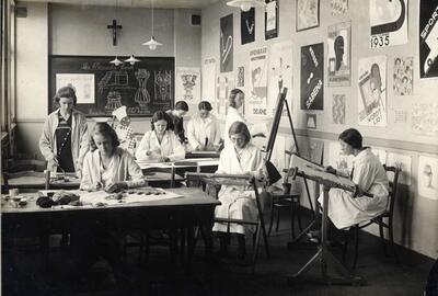 Untold Stories – Vrouwelijke ontwerpers in België, 1880-1980