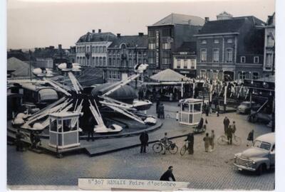 Allee Roelee! Huldiging foorkramers 1957